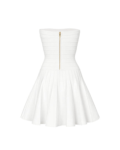 Retrofête White Strapless Mini Dress