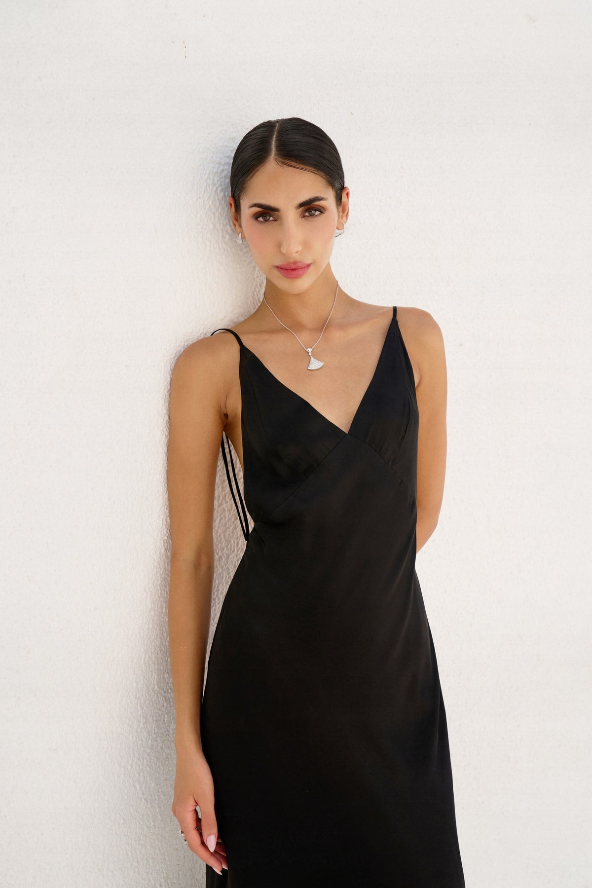 Black Classic V-Neck Long Dress